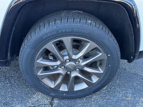 Used 2016 Jeep Grand Cherokee Limited 75th Anniversary image 35