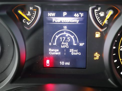 New 2026 Jeep Gladiator Sport image 10