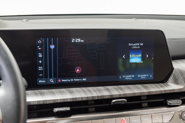 Used 2025 Kia Telluride EX w/ EX Captain's Chair Package FWD image 19