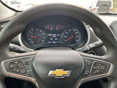 Used 2017 Chevrolet Malibu LS FWD image 20
