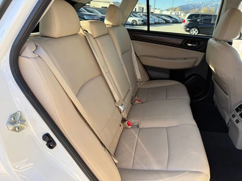 Used 2015 Subaru Outback 2.5i Limited image 20