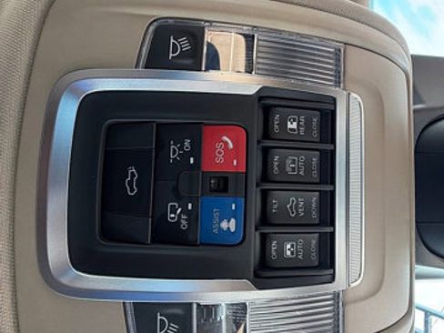 Used 2019 RAM 1500 Limited AWD/4WD image 48