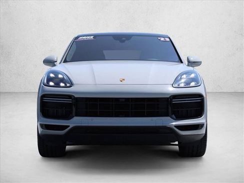 Used 2023 Porsche Cayenne Turbo AWD/4WD image 2