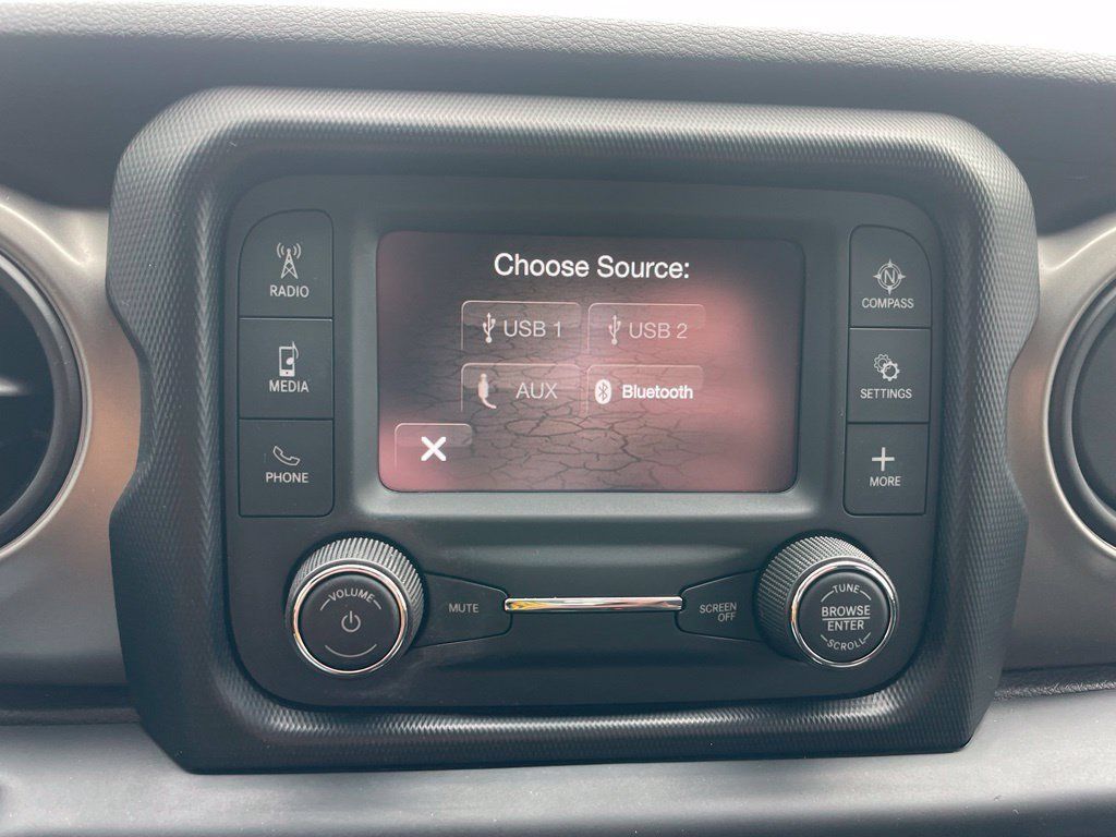 Used 2020 Jeep Wrangler Unlimited Sport AWD/4WD image 13