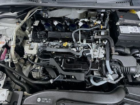 Used 2024 Toyota Corolla SE FWD image 32