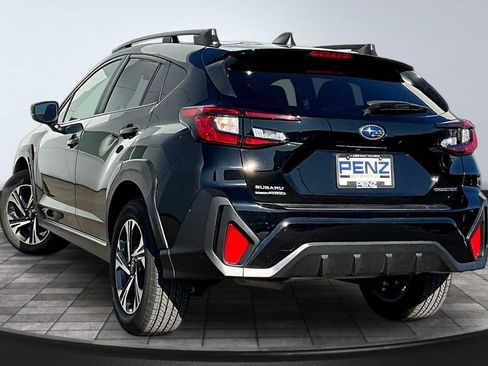Used 2024 Subaru Crosstrek 2.0i Premium AWD/4WD image 4