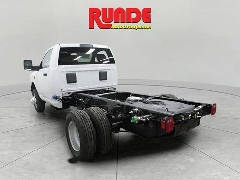 Used 2024 RAM 3500 Tradesman image 6