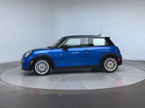 Used 2025 MINI Cooper S FWD image 5