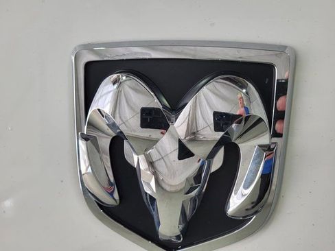 Used 2017 RAM 1500 ST w/ SXT Appearance Group image 42