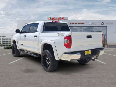Used 2016 Toyota Tundra SR5 w/ SR5 Upgrade Package RWD image 3