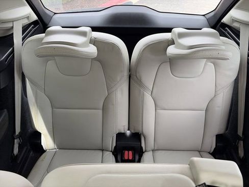 Used 2022 Volvo XC90 T6 Inscription w/ Advanced Package image 15