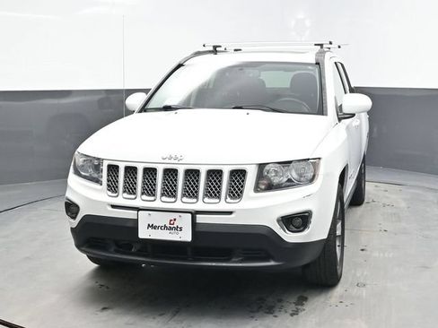 Used 2017 Jeep Compass High Altitude AWD/4WD image 2