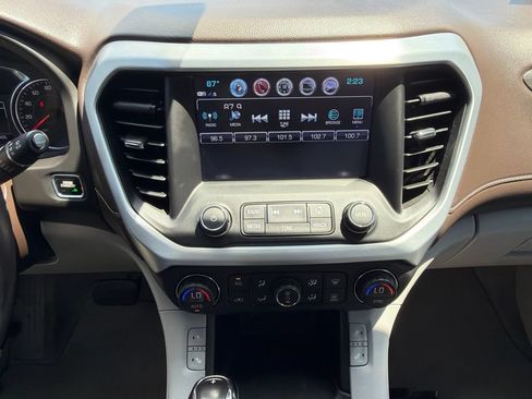 Used 2019 GMC Acadia SLT FWD image 26