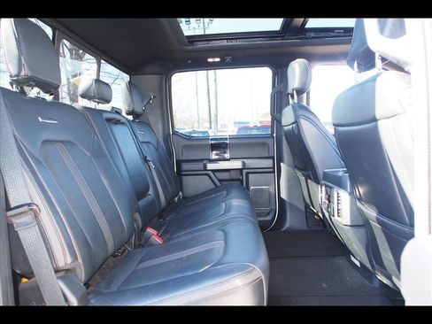 Used 2022 Ford F450 Platinum w/ FX4 Off-Road Package image 14