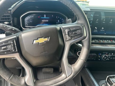 Used 2024 Chevrolet Silverado 1500 LTZ AWD/4WD image 15