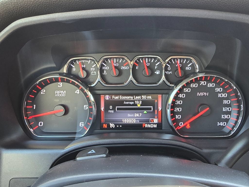 Used 2015 GMC Sierra 1500 SLT w/ SLT Crew Cab Value Package AWD/4WD image 30