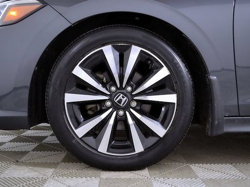 Used 2024 Honda Civic EX image 11