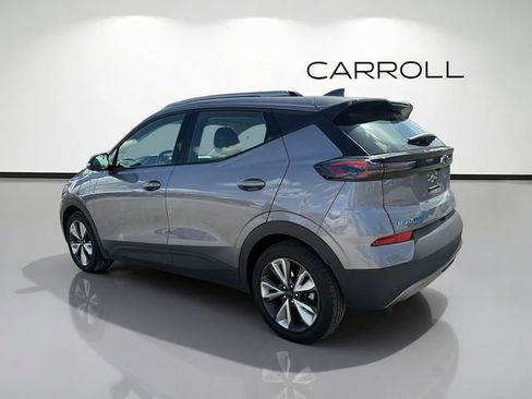 Used 2023 Chevrolet Bolt EUV LT w/ Convenience Package FWD image 5