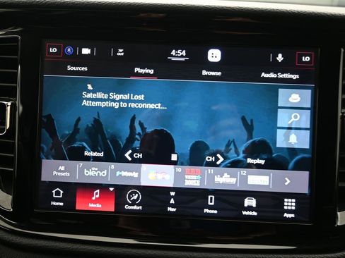 Used 2021 Dodge Durango SXT RWD image 12