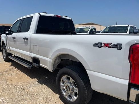 Used 2025 Ford F250 XLT AWD/4WD image 7