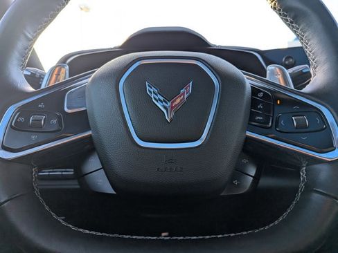 Used 2021 Chevrolet Corvette Stingray Preferred Cpe w/ Z51 Performance Package image 16