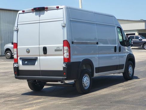 New 2025 RAM ProMaster 1500 w/ Convenience Group image 6