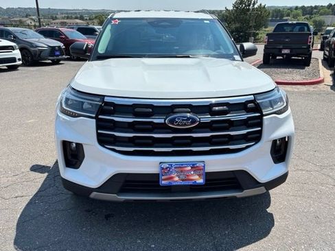 New 2026 Ford Explorer Active w/ Active Comfort Package AWD/4WD image 9