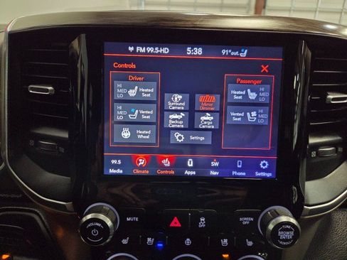 Used 2019 RAM 2500 Laramie AWD/4WD image 55