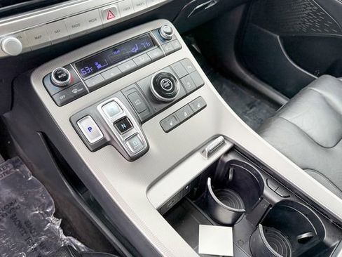 Used 2022 Hyundai Palisade SEL w/ 8P Bench Seat Package image 37