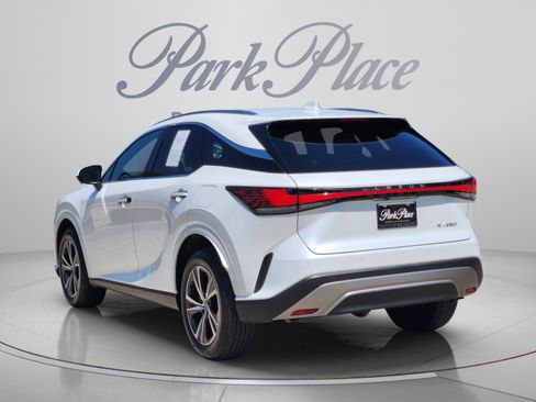 Used 2025 Lexus RX 350 Premium w/ Accessory Package (Z1) FWD image 3