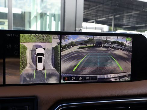 Used 2025 Nissan Armada Platinum Reserve image 34