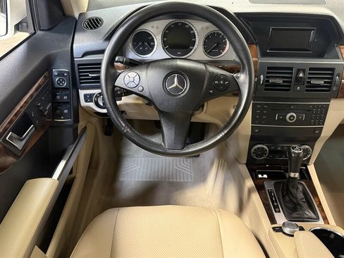 Used 2012 Mercedes-Benz GLK 350 4MATIC image 16