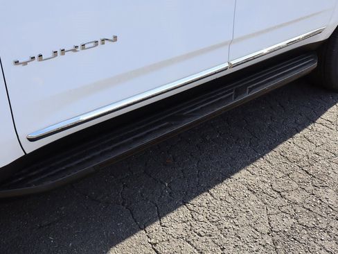 New 2026 GMC Yukon XL Elevation w/ LPO, Floor Liner Package image 9