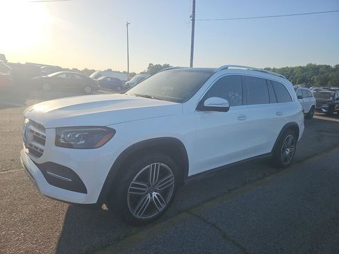 Used 2023 Mercedes-Benz GLS 450 4MATIC image 1