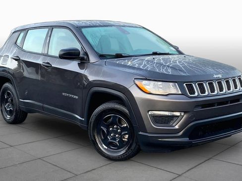 Used 2021 Jeep Compass Sport w/ Cold Weather Group FWD image 3