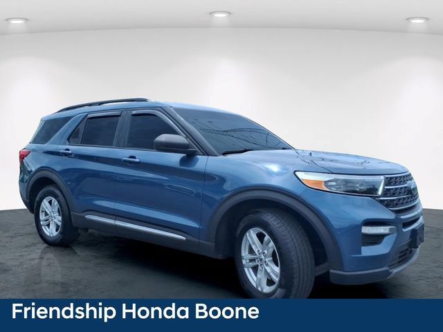 Used 2020 Ford Explorer XLT w/ Equipment Group 202A AWD/4WD image 5