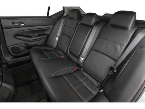 New 2026 Nissan Altima 2.5 SR AWD/4WD image 15