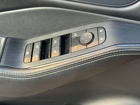 Certified 2023 Nissan Rogue SV w/ SV Premium B Package AWD/4WD image 20