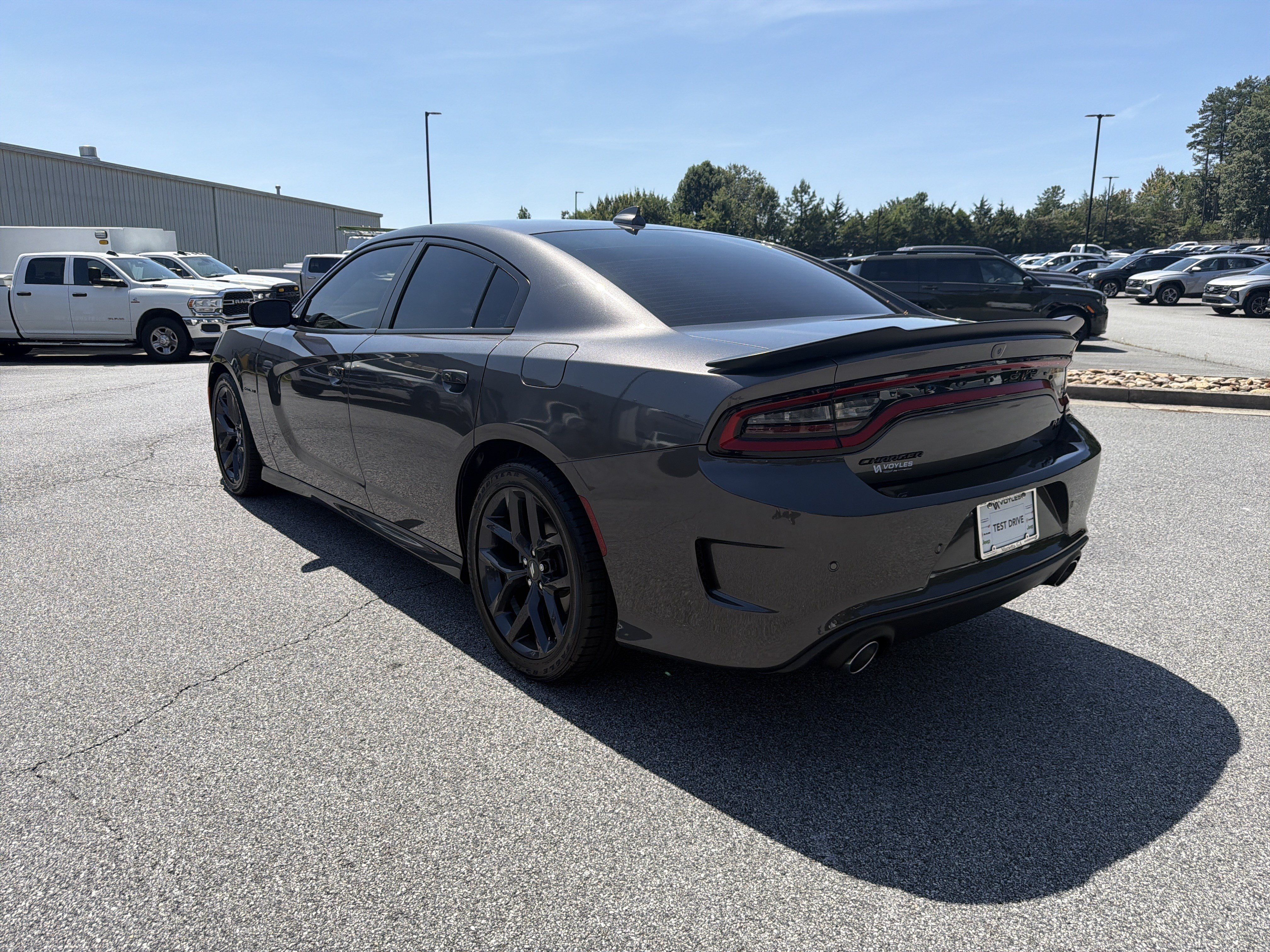 Used 2022 Dodge Charger R/T w/ Blacktop Package RWD image 6
