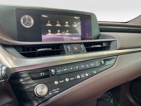 Used 2021 Lexus ES 250 image 20