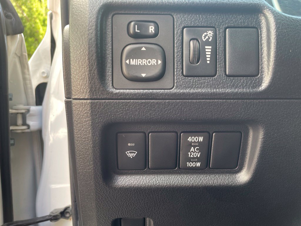 Used 2017 Toyota 4Runner TRD Off-Road AWD/4WD image 16