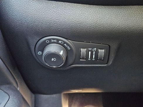 New 2026 Jeep Compass Limited image 20