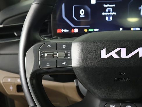 Used 2024 Kia EV9 GT-Line image 43