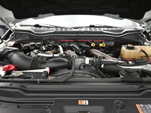 Used 2017 Ford F350 XL w/ Power Equipment Group AWD/4WD image 28