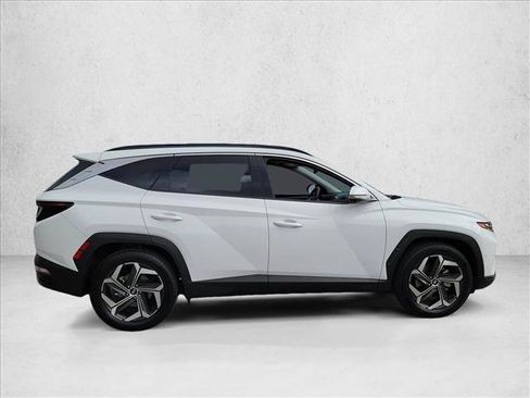 Used 2023 Hyundai Tucson Limited FWD image 4
