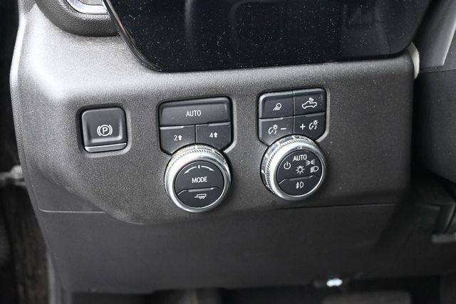 Used 2025 GMC Sierra 1500 SLT AWD/4WD image 14