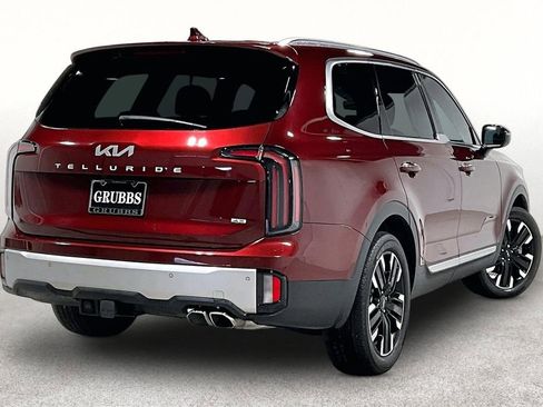Used 2024 Kia Telluride SX Prestige w/ Towing Package AWD/4WD image 2