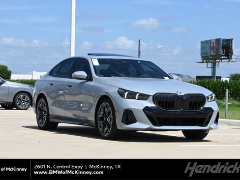New 2027 BMW 530i w/ M Sport Package RWD image 1
