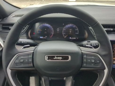 New 2026 Jeep Grand Cherokee L Limited w/ Trailer Tow Package image 34