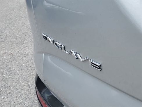 Used 2020 Buick Enclave Essence image 6